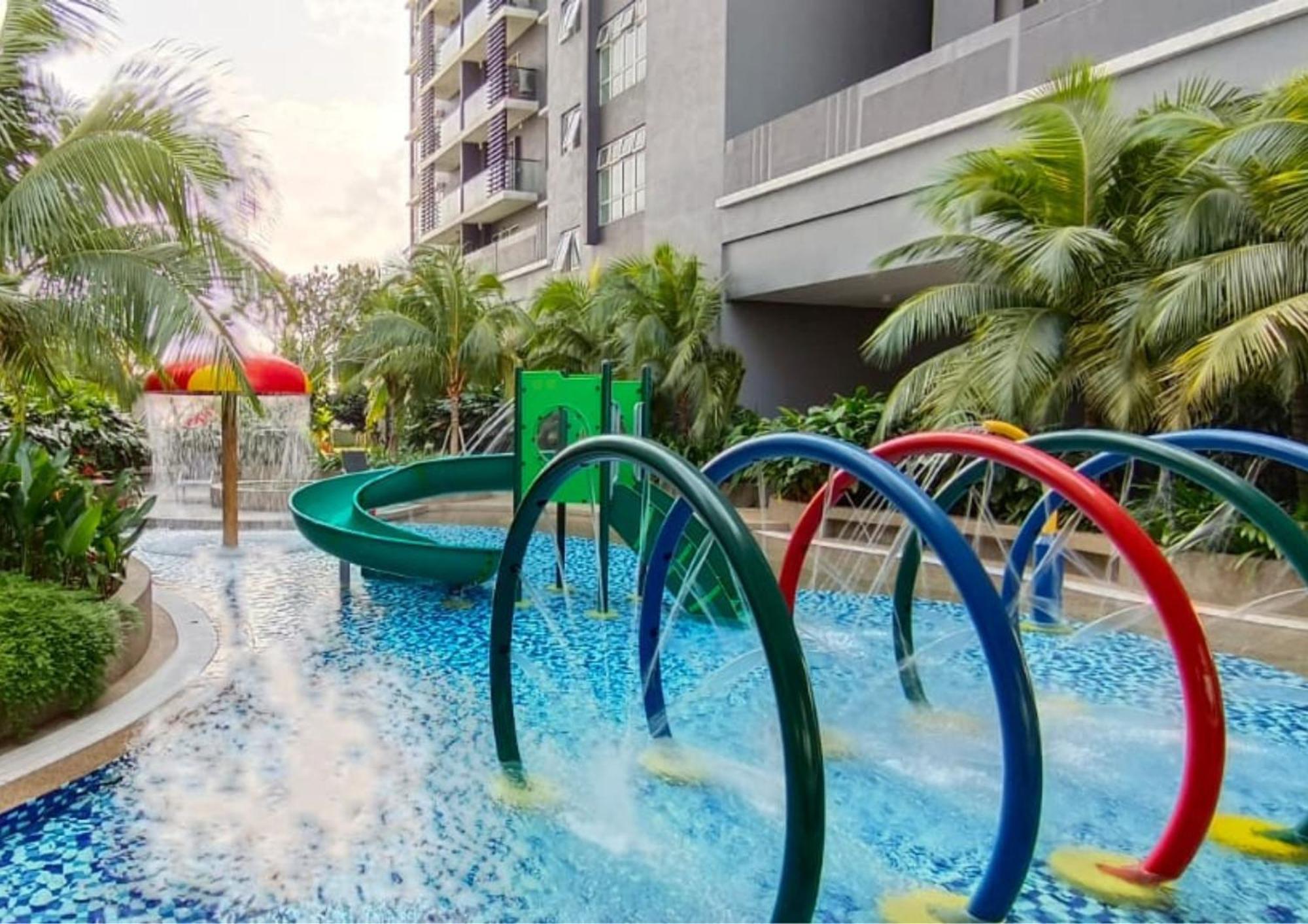 2r2b Comfy Homestay, 1-6 Pax - Ga4 Apartment *